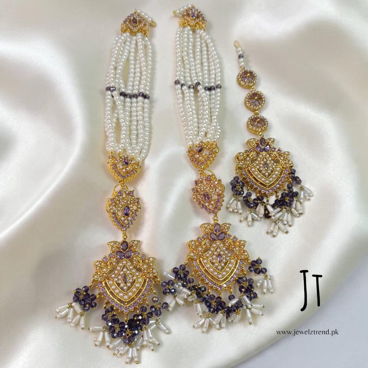 Ronaq: Sahara Earrings with Teeka