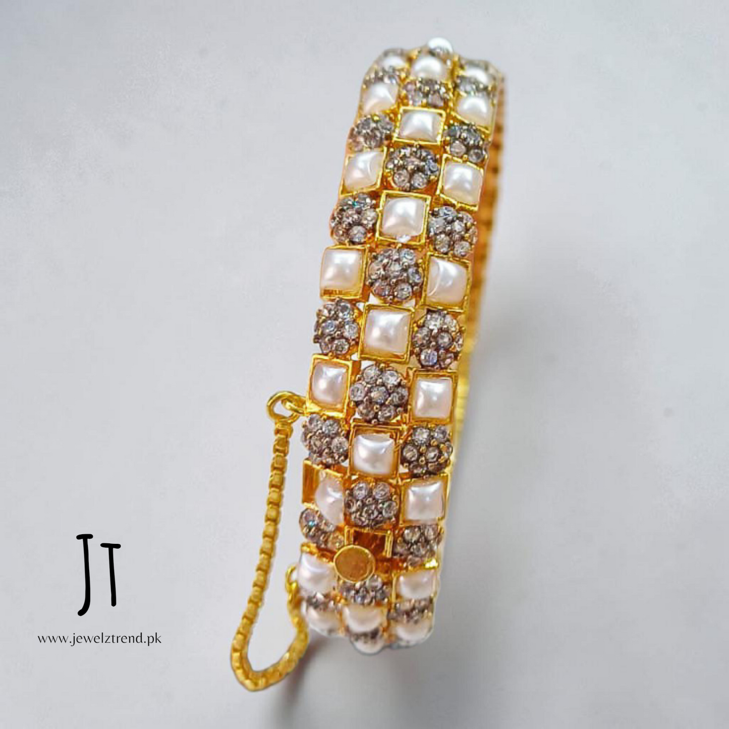 Pearl Zircon Beauty: Openable Kangan