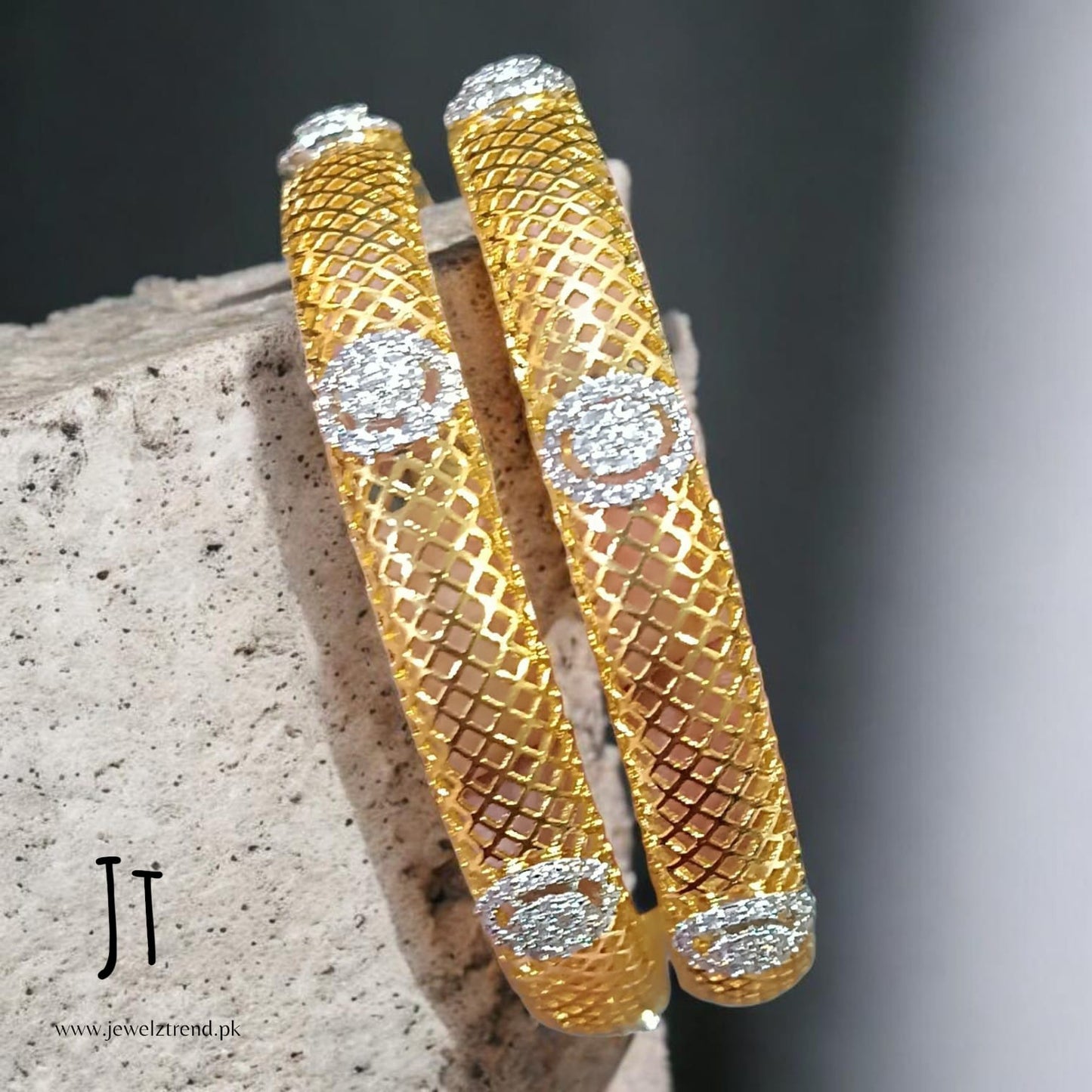 Gold Lines: AD Kangan