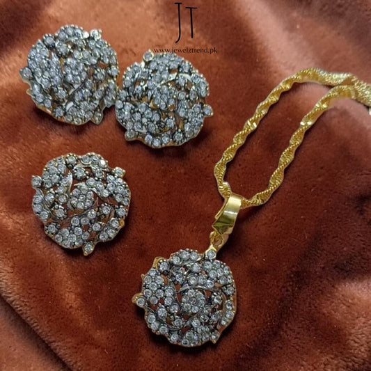 Petals: Locket Set