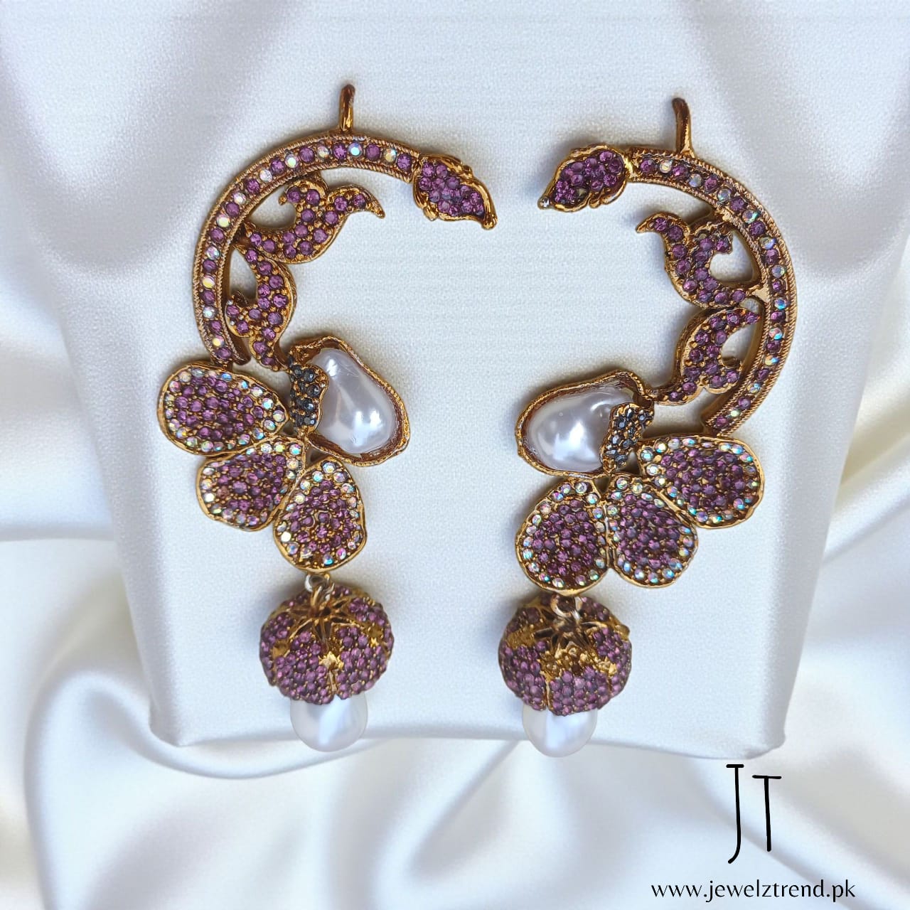 Earcuffs: Turkish Tones
