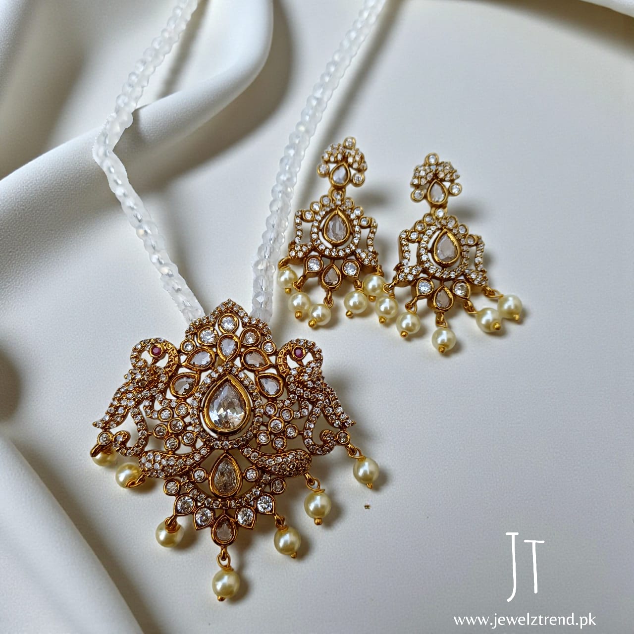 Jashan e Bahaar: South Indian Set