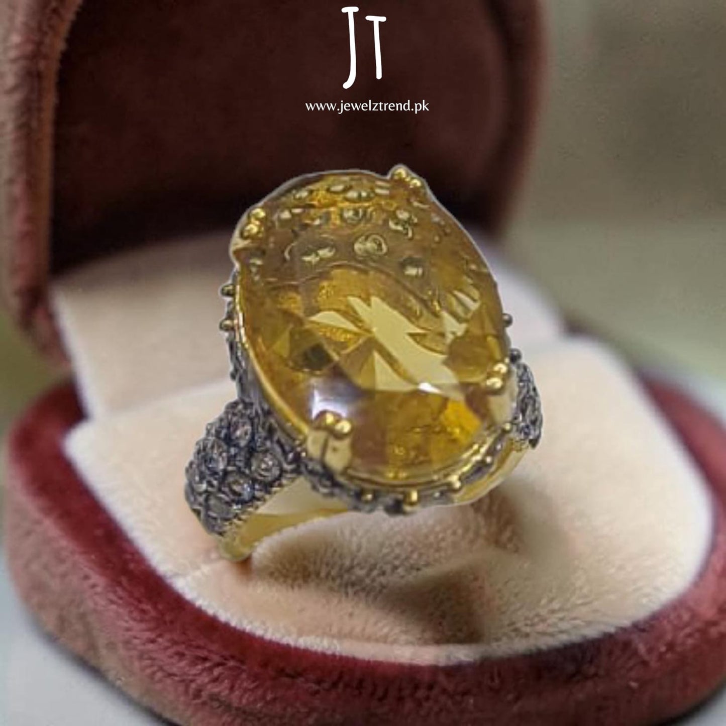 Iconic Rings