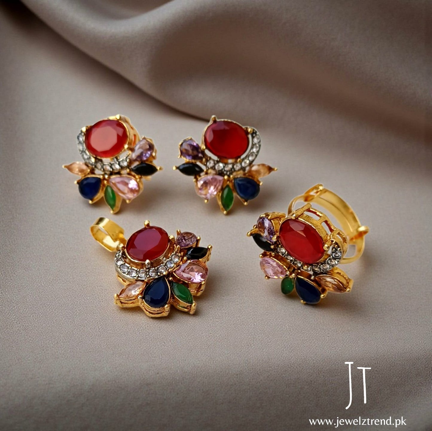 Blooming Petals: Locket Set