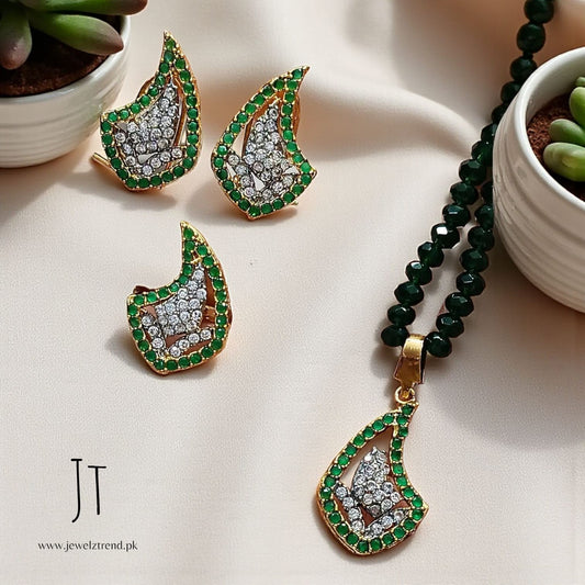 Rising Charm: Locket set