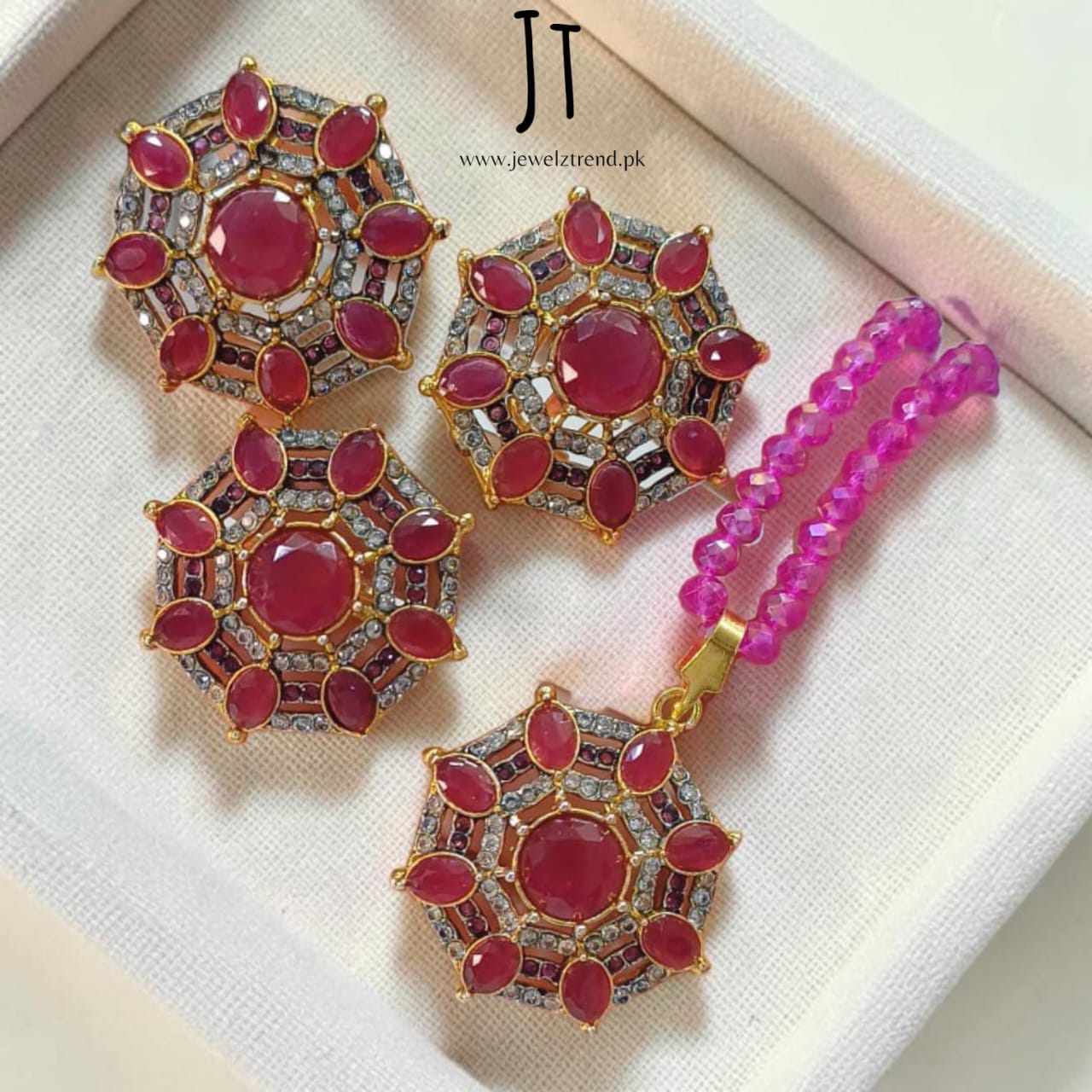 Floral Web: Locket Set