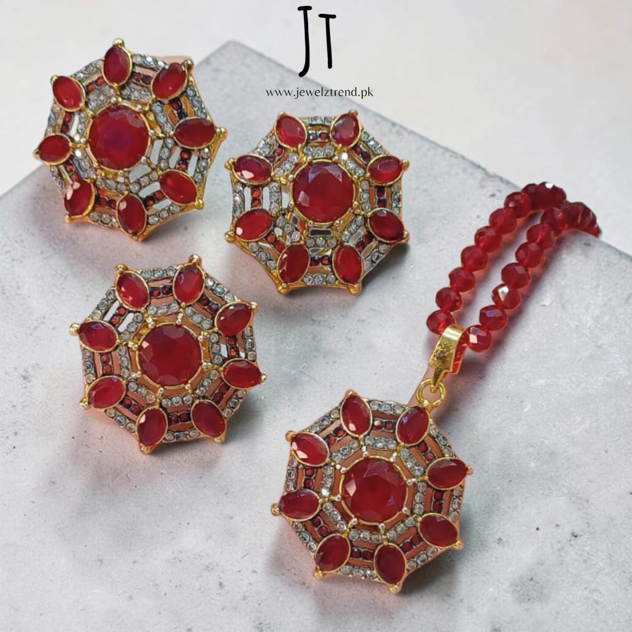 Floral Web: Locket Set