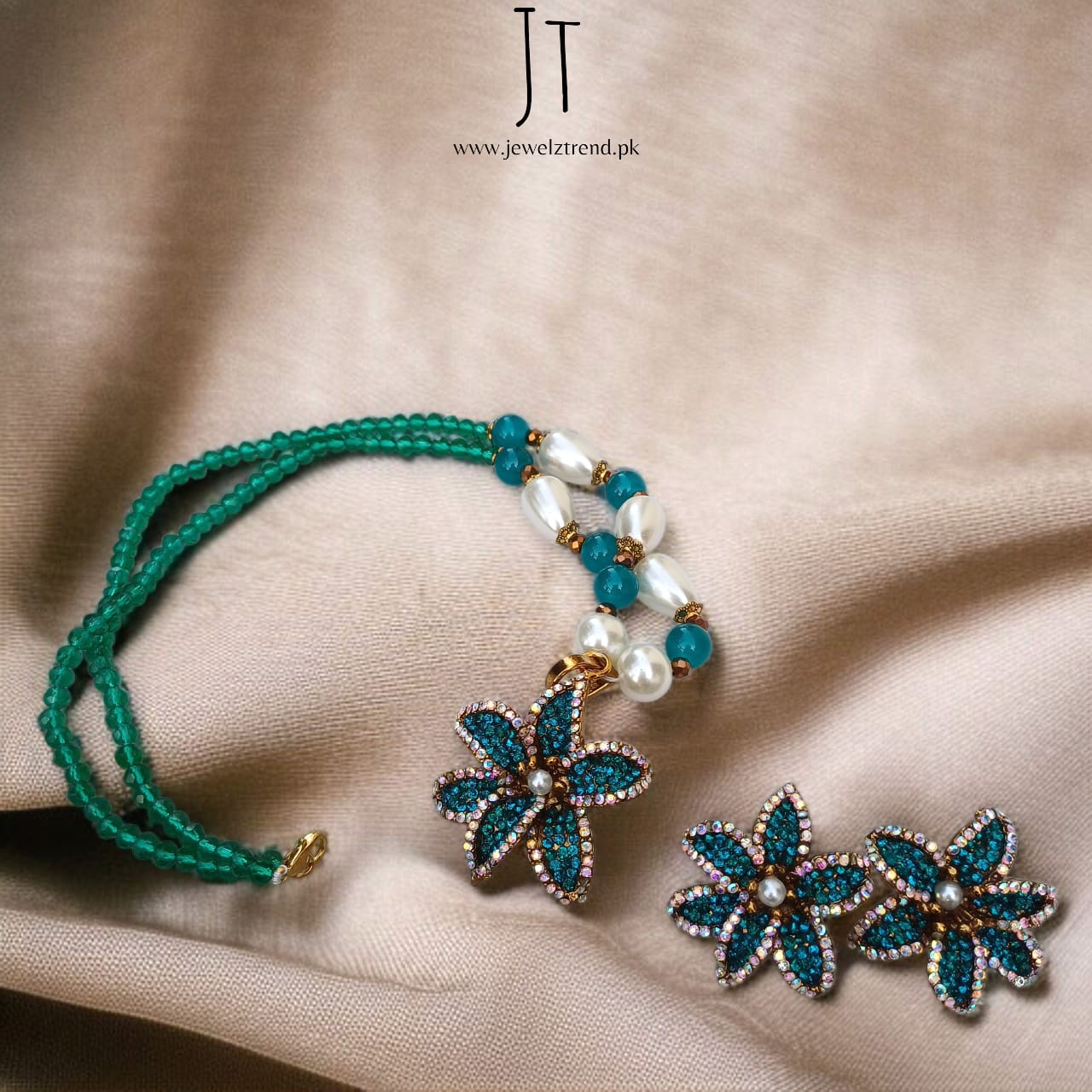 Turkish Tribute Locket Set