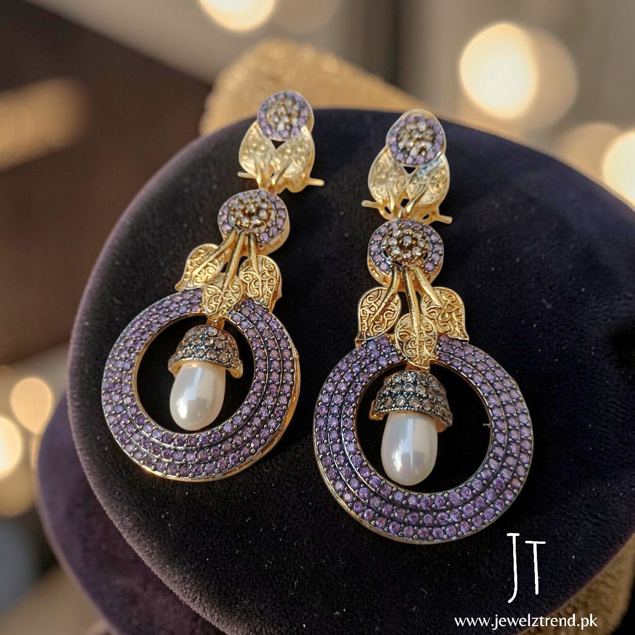 Petal Fresh: Jurao Long Earrings