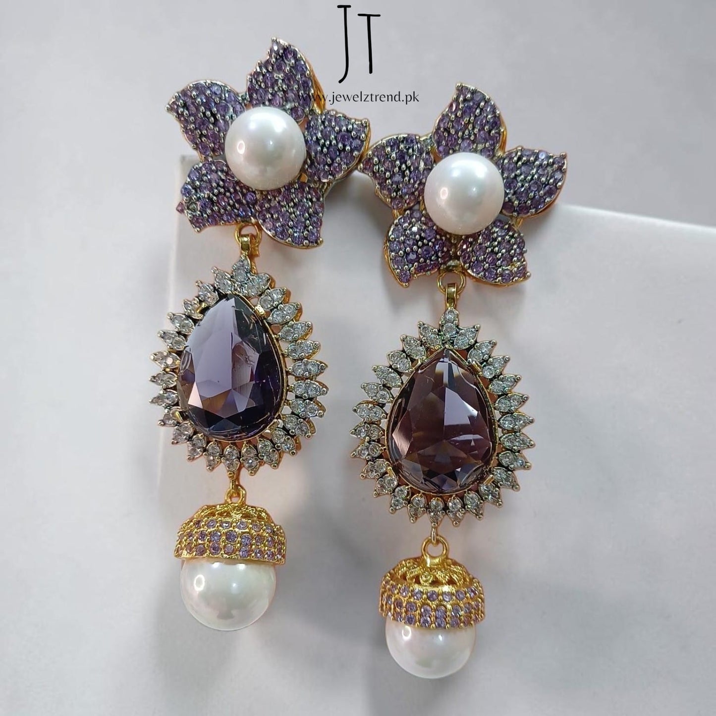 Laila: Long Earrings