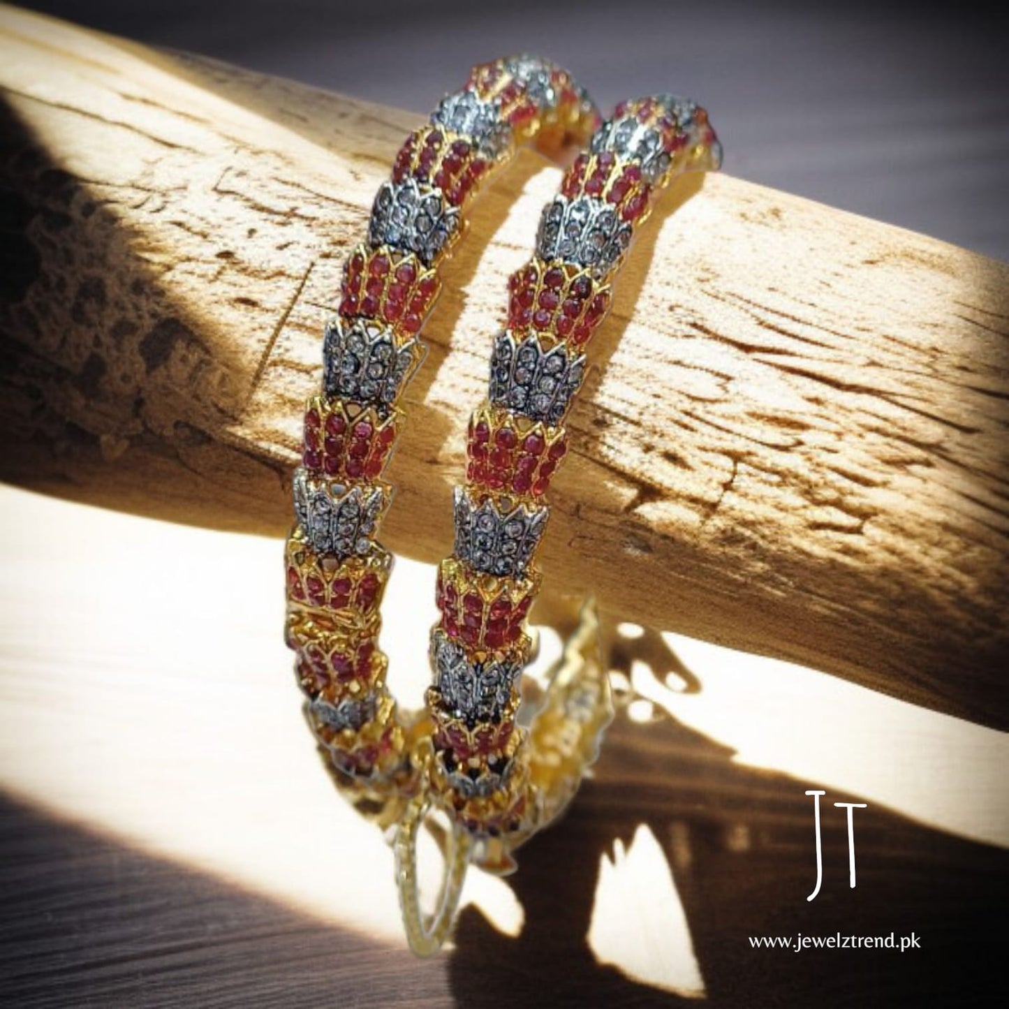 Elegant Bloom: Oxidised Kangan