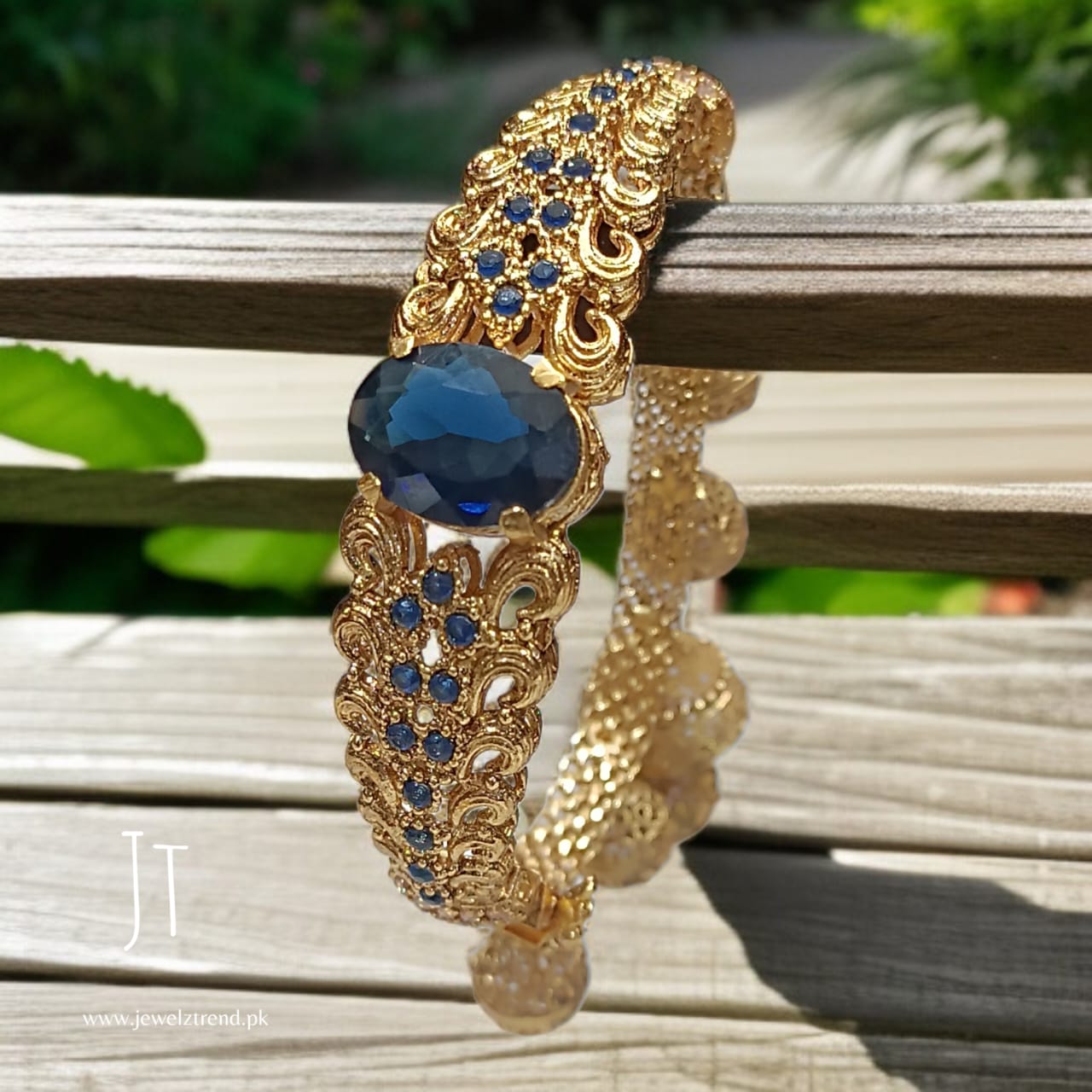 Luxury Ball Bangle