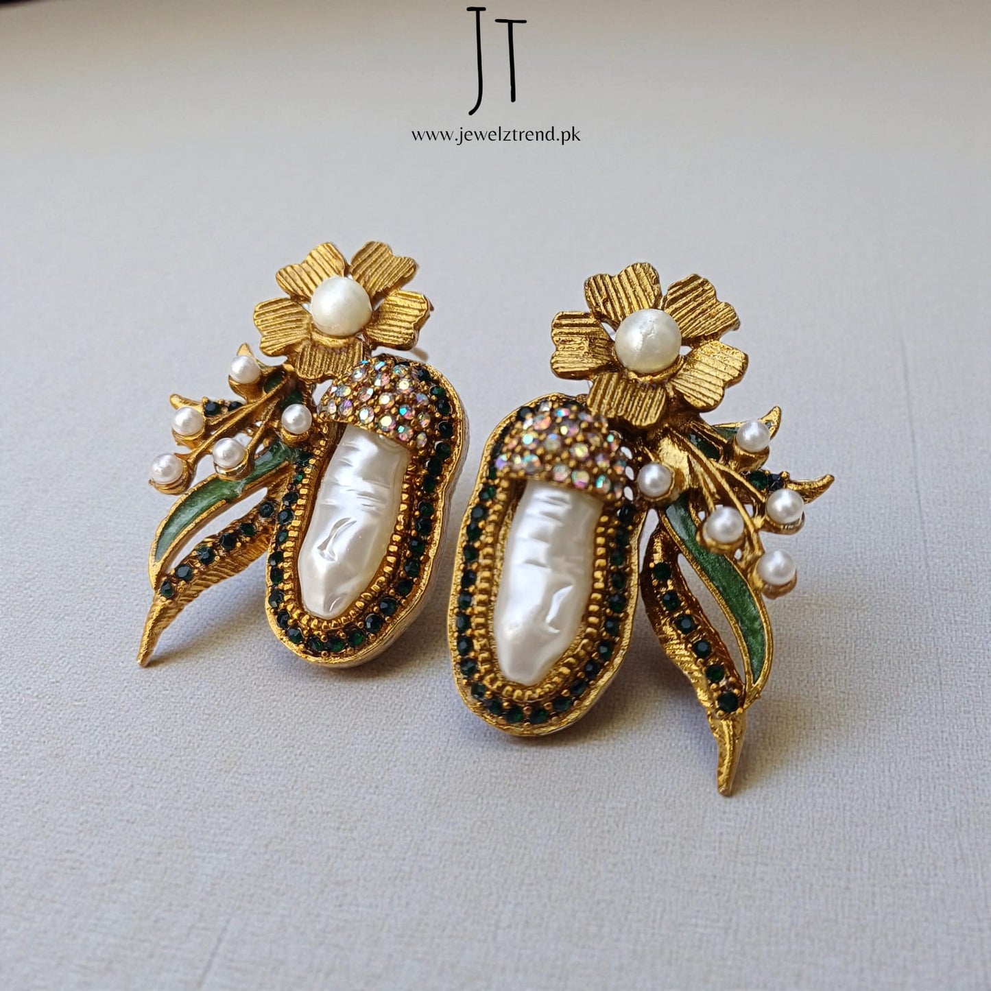 Floral Story: Turkish Tops