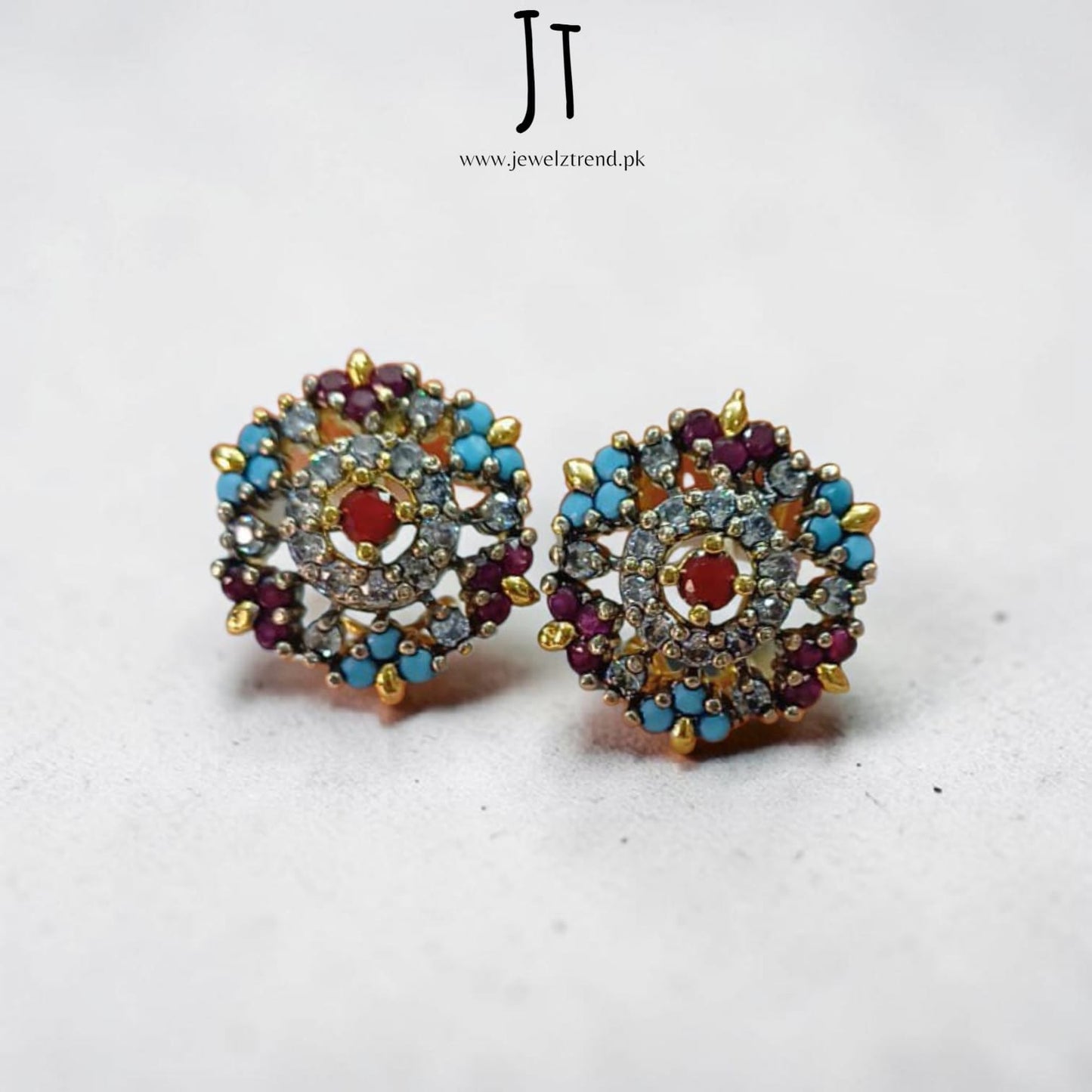 Spring Vibes: Jurao Tops