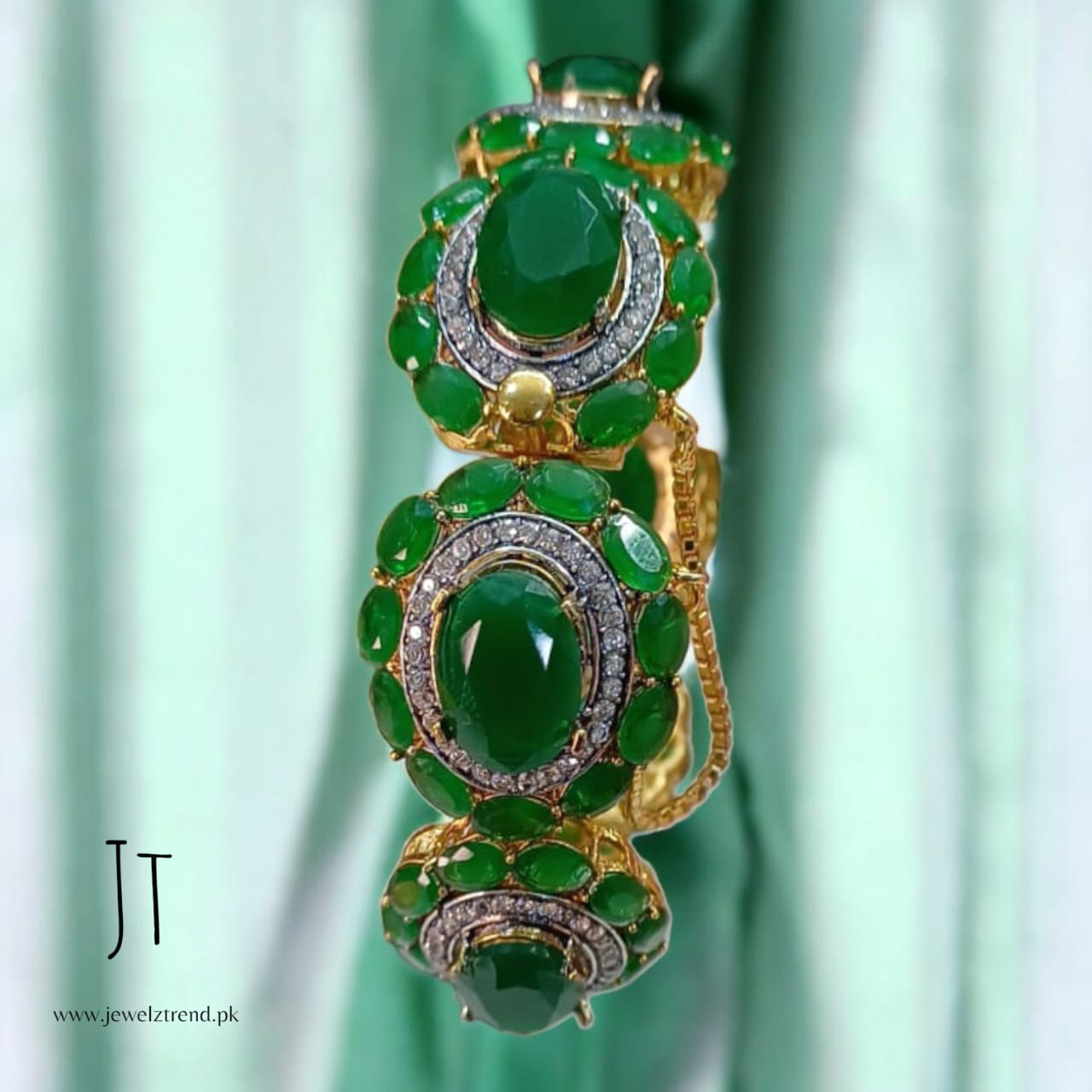 The Gem Story: Kangan