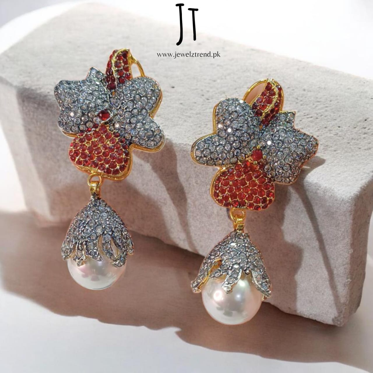 Floral Zirconia Earrings
