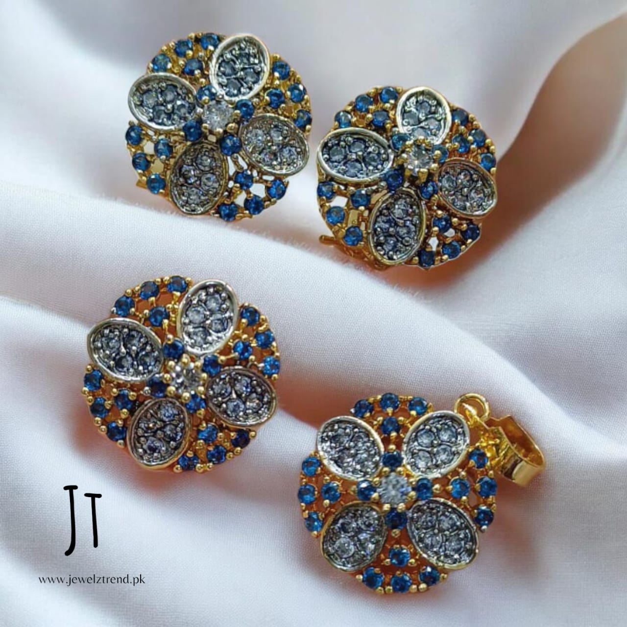 Jurao Petal Flower: Locket Set