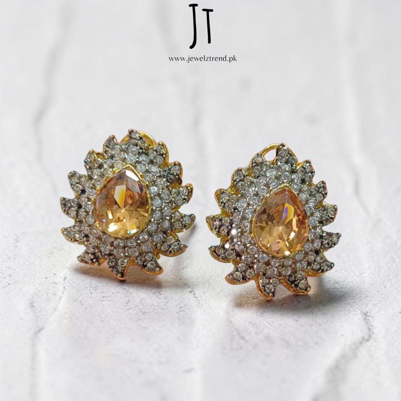 Jurao Drop: Zircon Tops