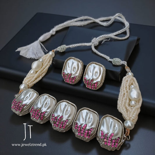 Turkish Choker on silver base