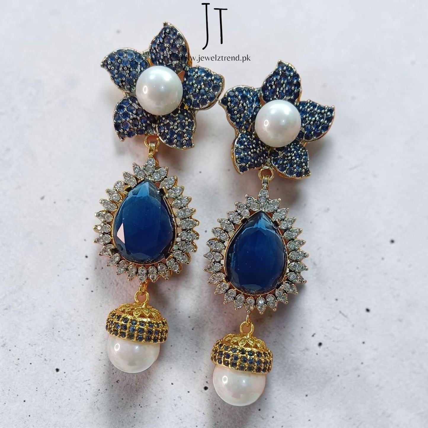 Laila: Long Earrings
