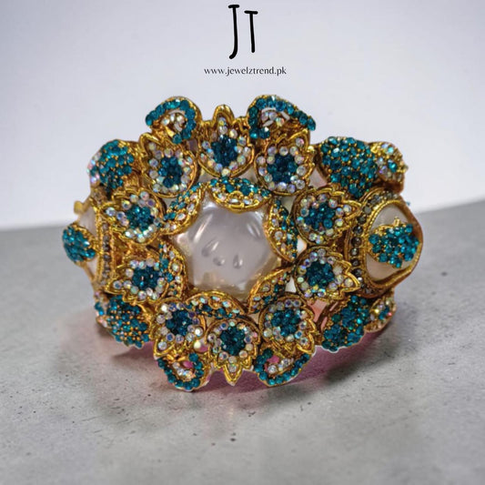 Turkish Twist: Bangle (Zinc)