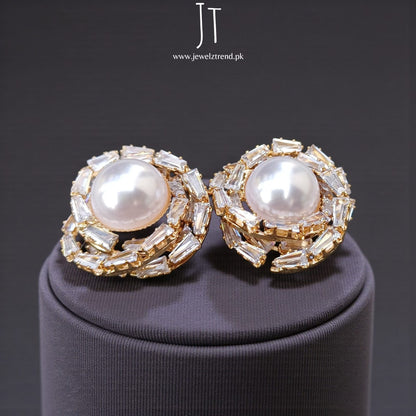 Pretty Pearl: Tops