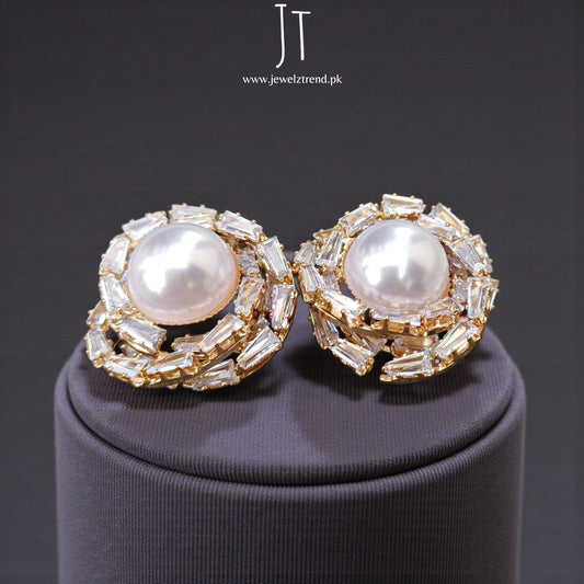 Pretty Pearl: Tops