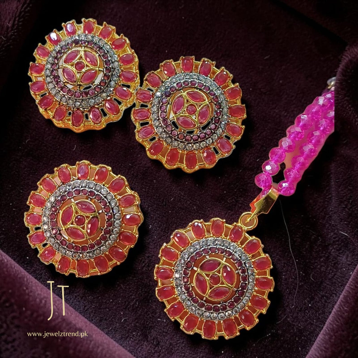Leena: Locket Set