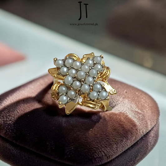 Diamond Cut Ring with pearls