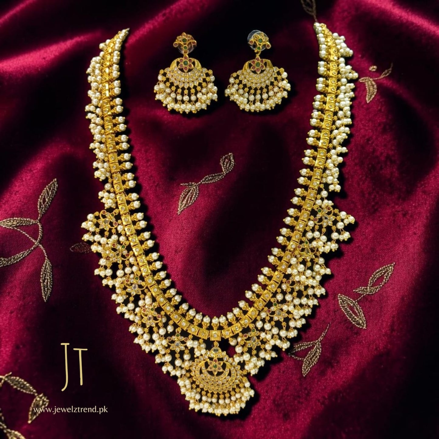 Naina: South Indian Mala with Earrings