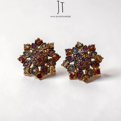 Luxe Star Glow: Jurao Earrings