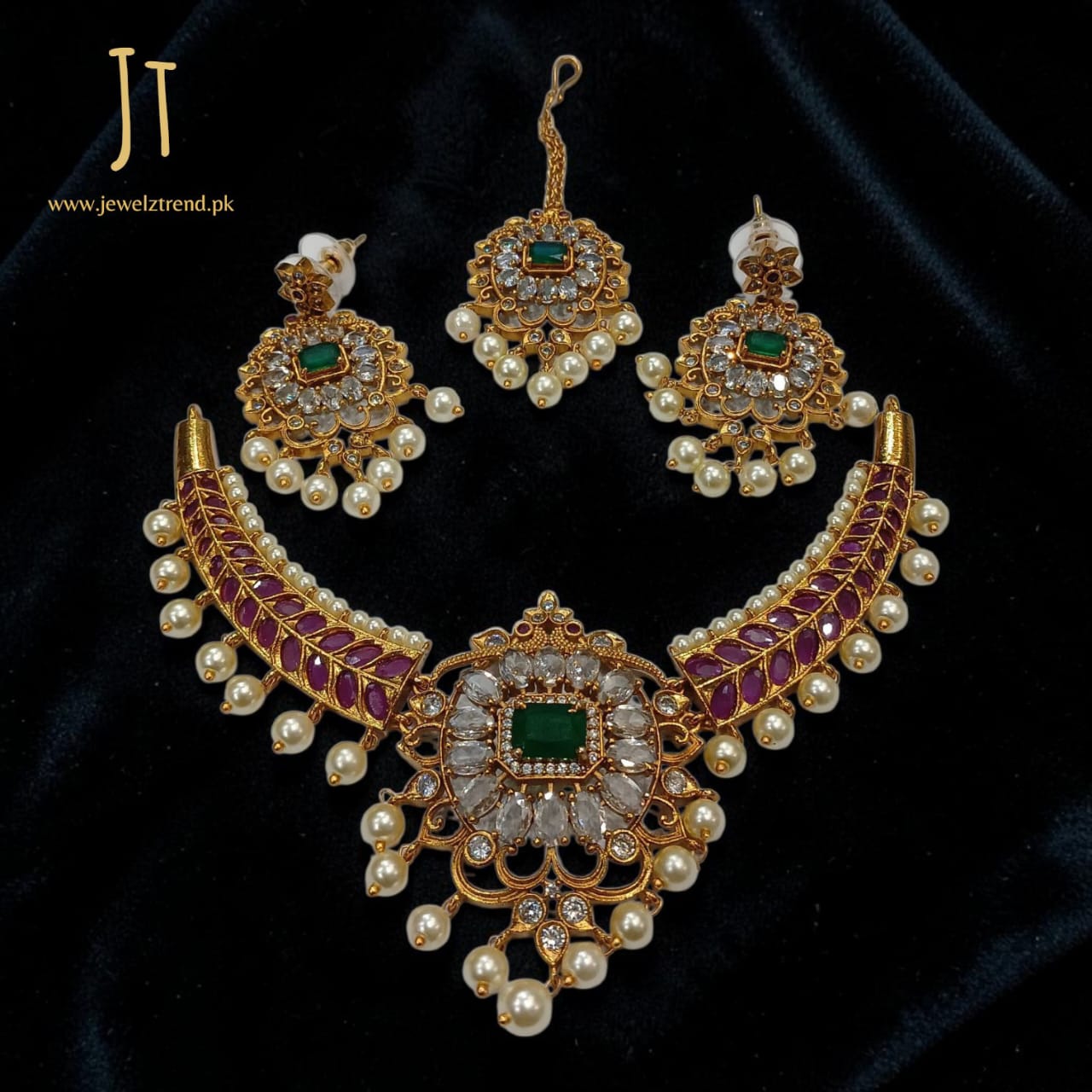 Hina: South Indian Set