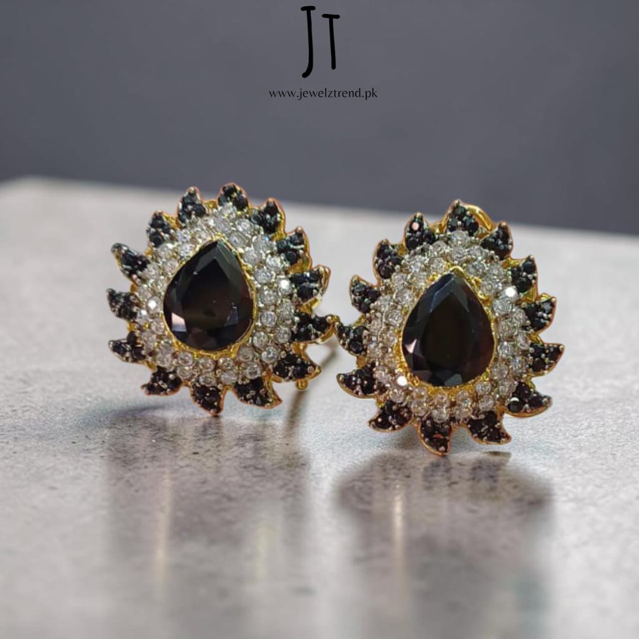 Jurao Drop: Zircon Tops