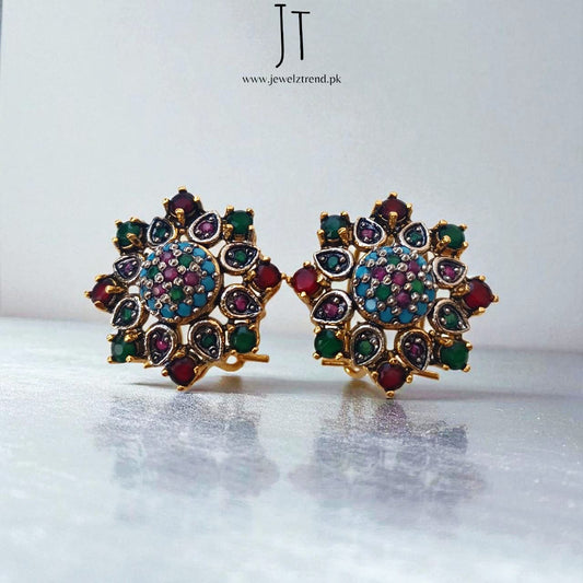 Luxe Star Glow: Jurao Earrings