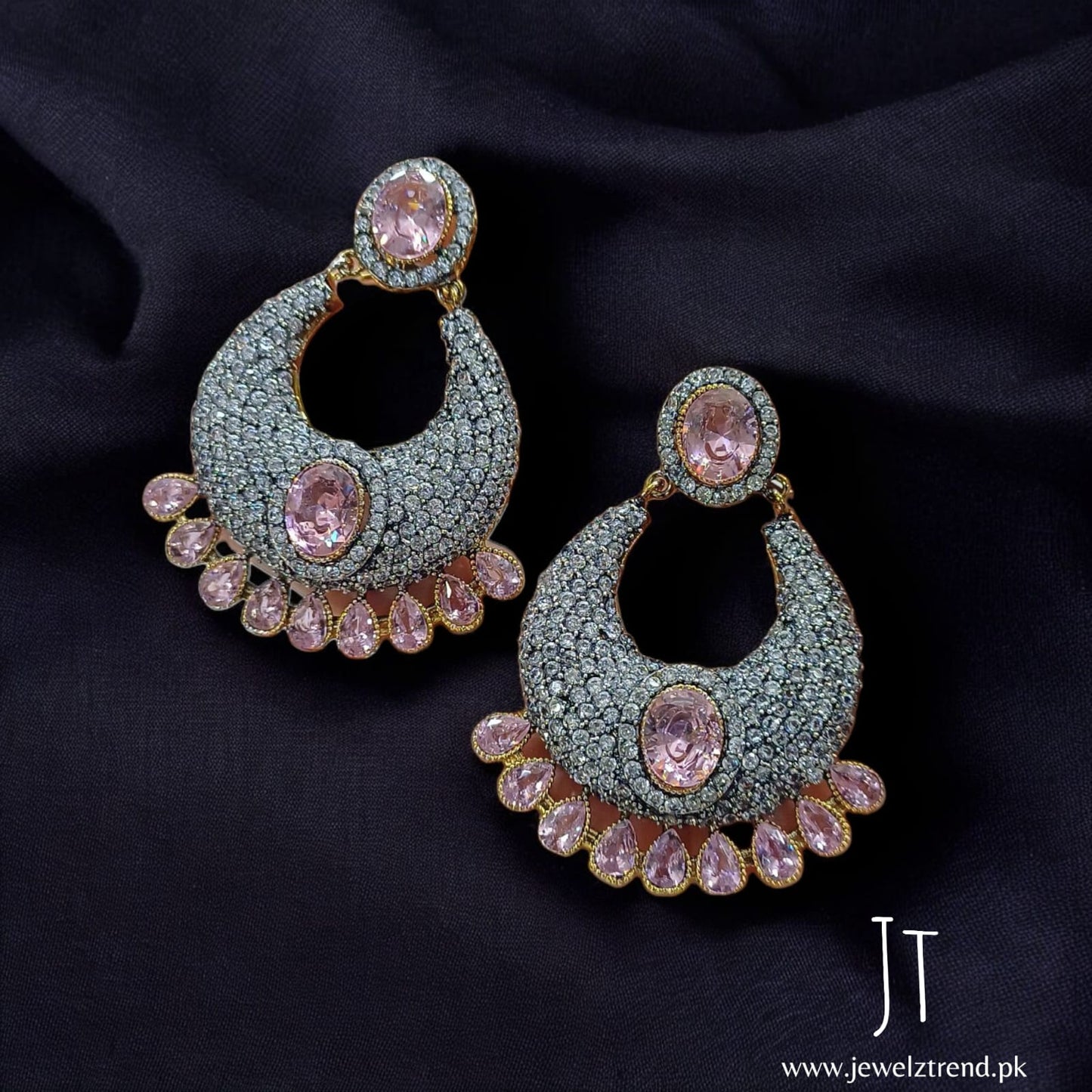 Jurao Trend: Earrings