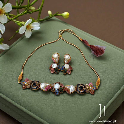 Qous e Kaza: Turkish Choker Set 1013