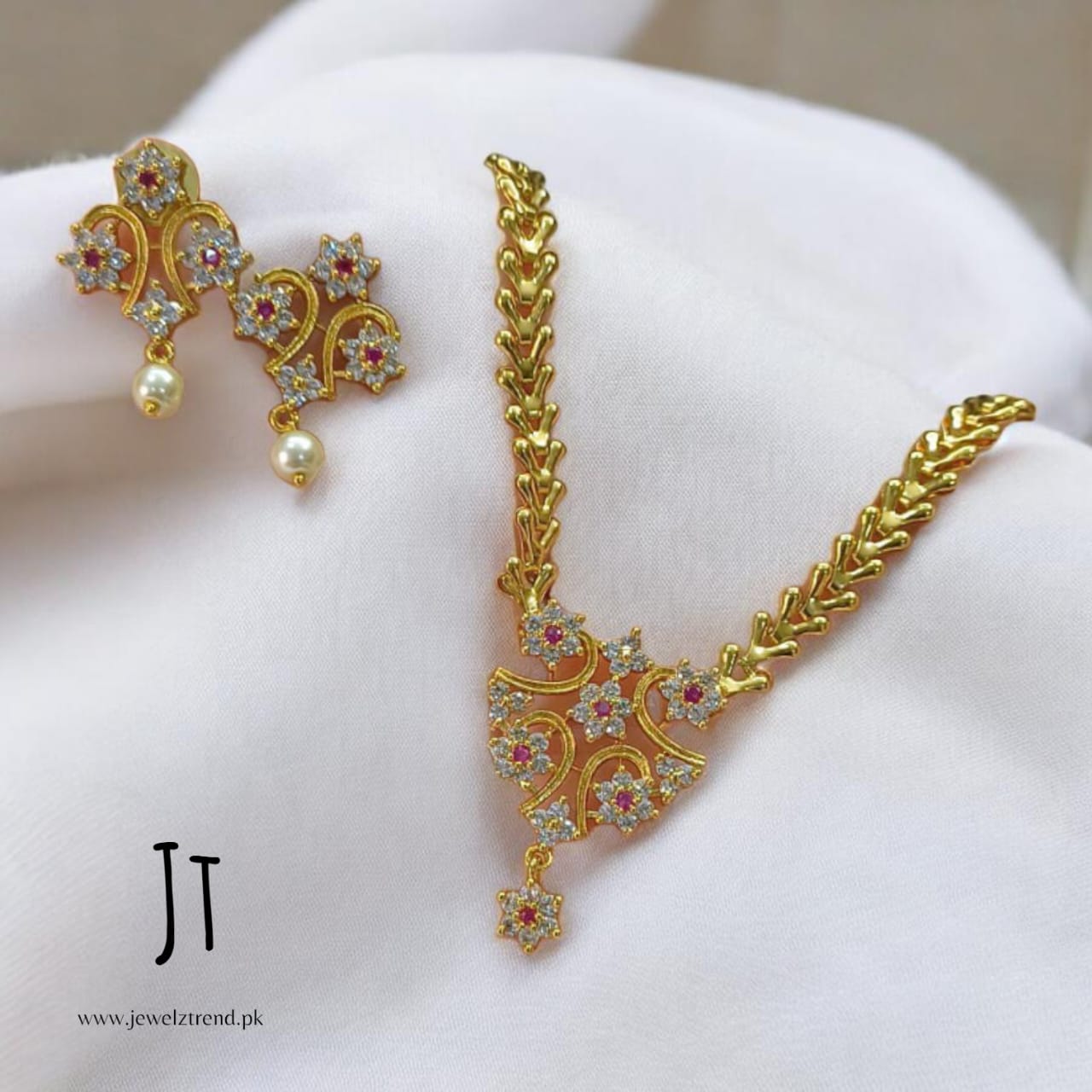 Mehtab: South Indian Set