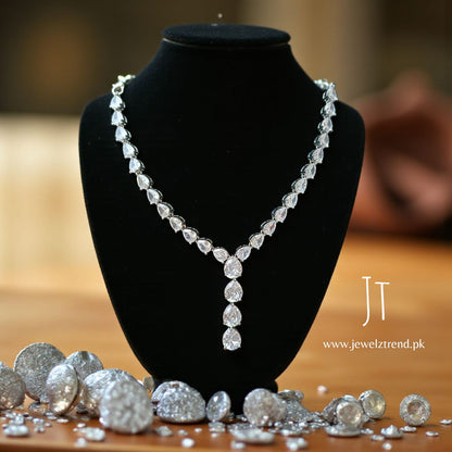 Silver Shine: AD Stone Neck