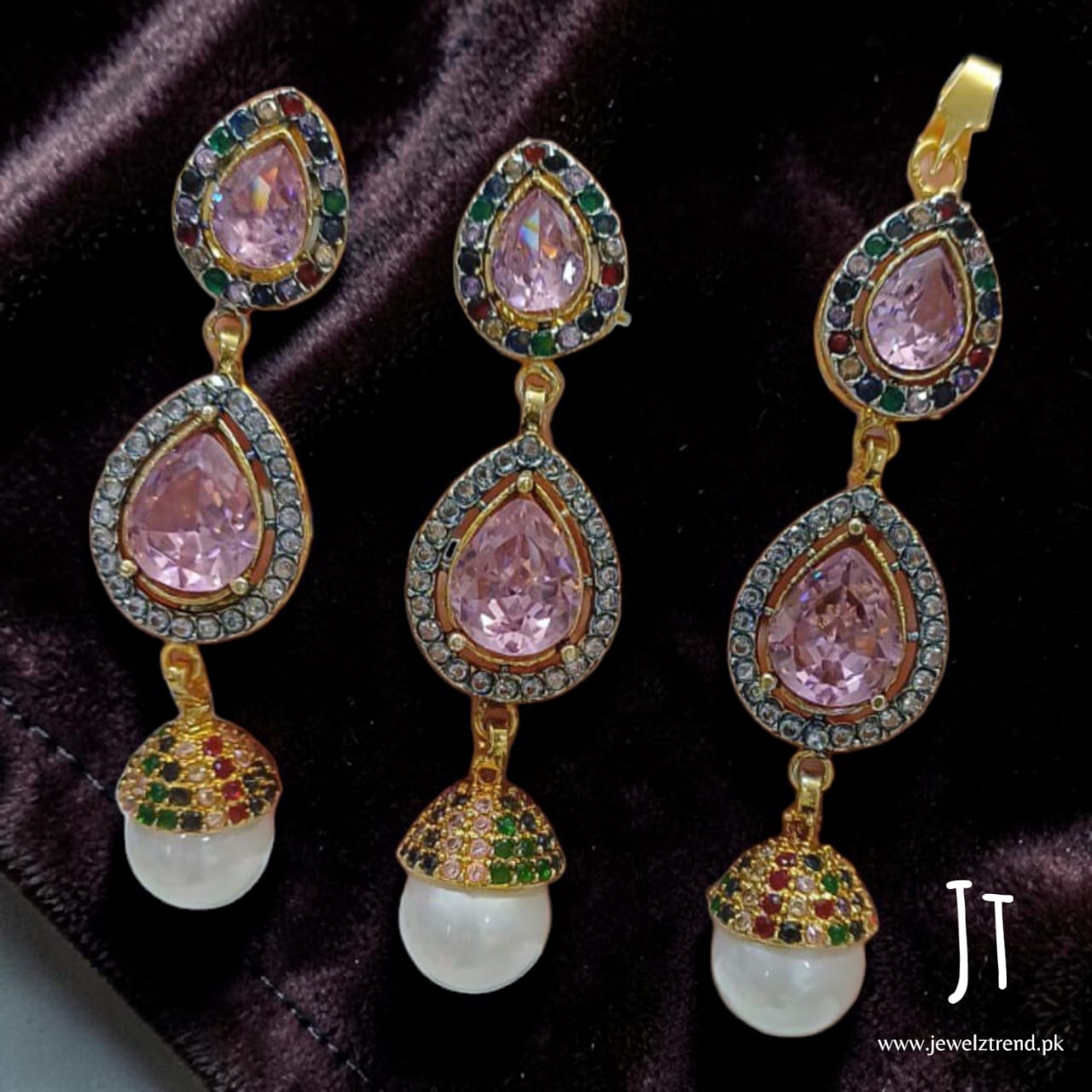Deeba: Combo with Long Earrings