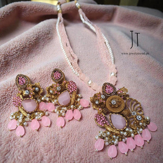 Roshni: Mala with Earrings (Pink)