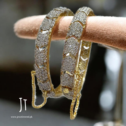 Roshni: Zircon Kangan