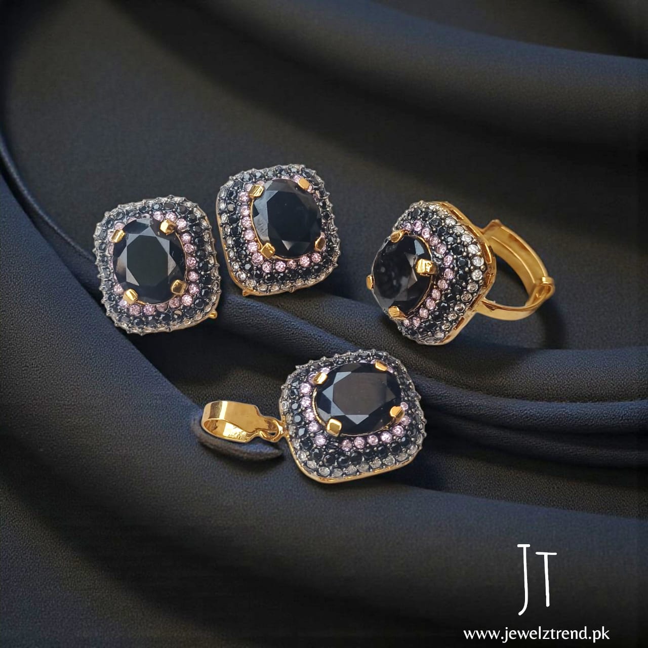Ethnic Charm Locket Set