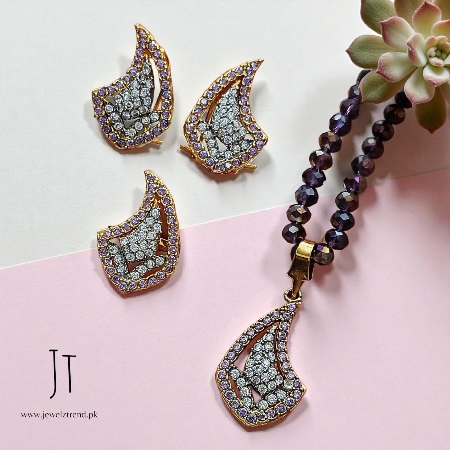 Rising Charm: Locket set