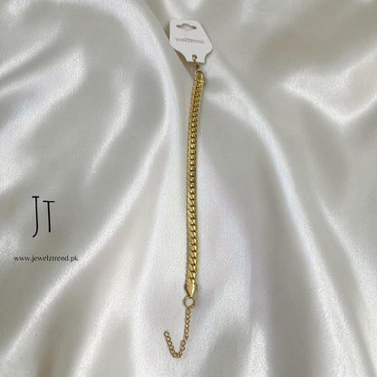 Gold Grace: Bracelet