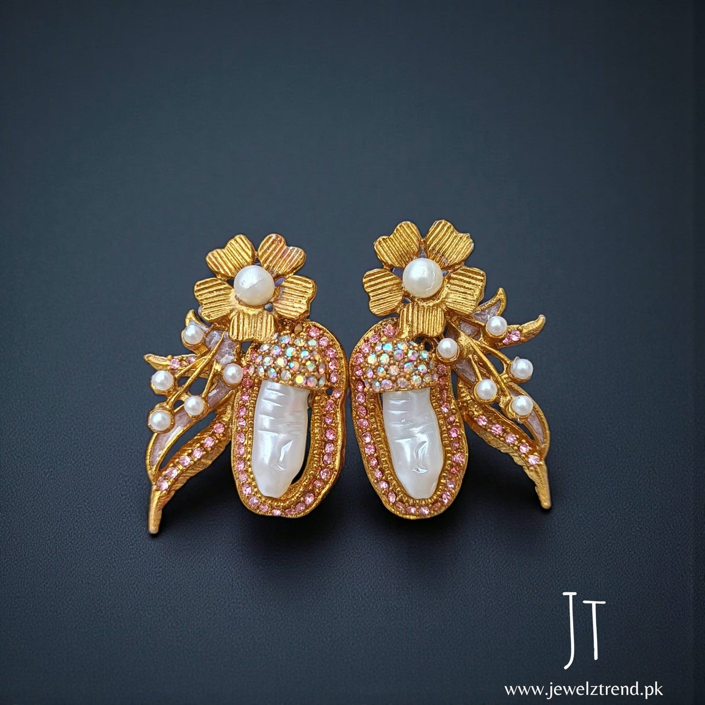 Floral Story: Turkish Tops