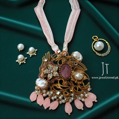 Nigaar: Male with Earrings (Pink)