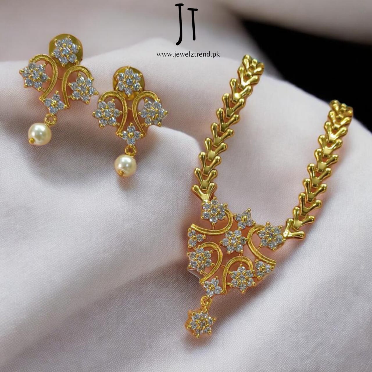 Mehtab: South Indian Set