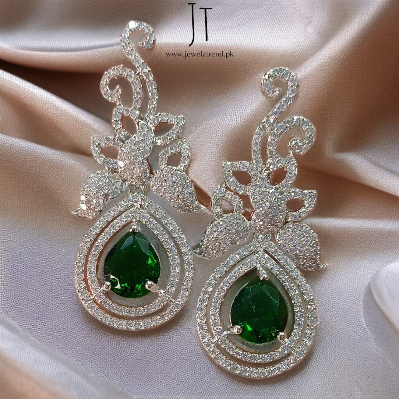 Dream Shine: AD Earrings