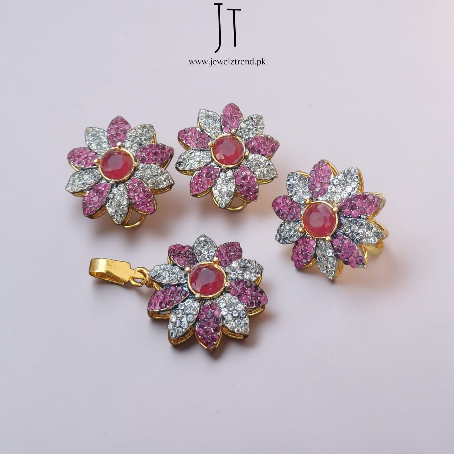 Spring Bloom: Locket Set