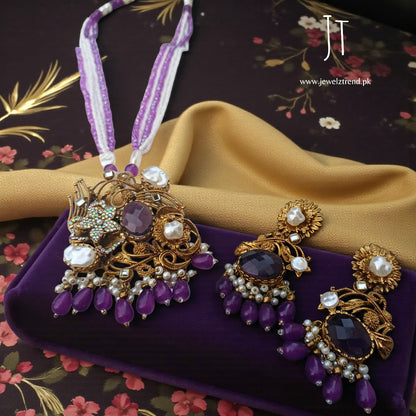 Nigaar: Mala with Earrings (Purple)